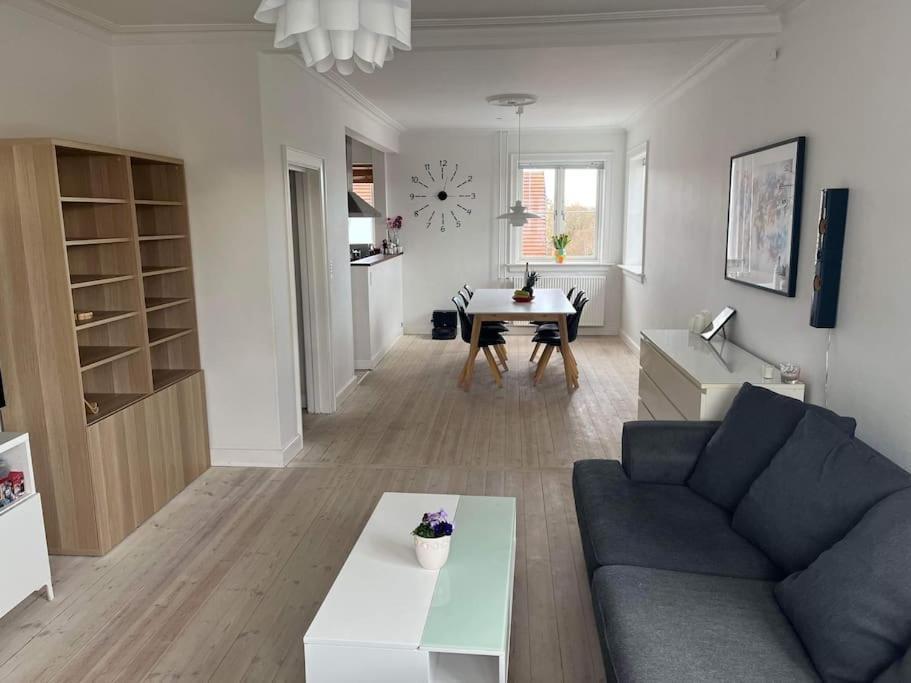 Familievenlig Lejlighed Taet Pa Amager Strand Kopenhagen Buitenkant foto